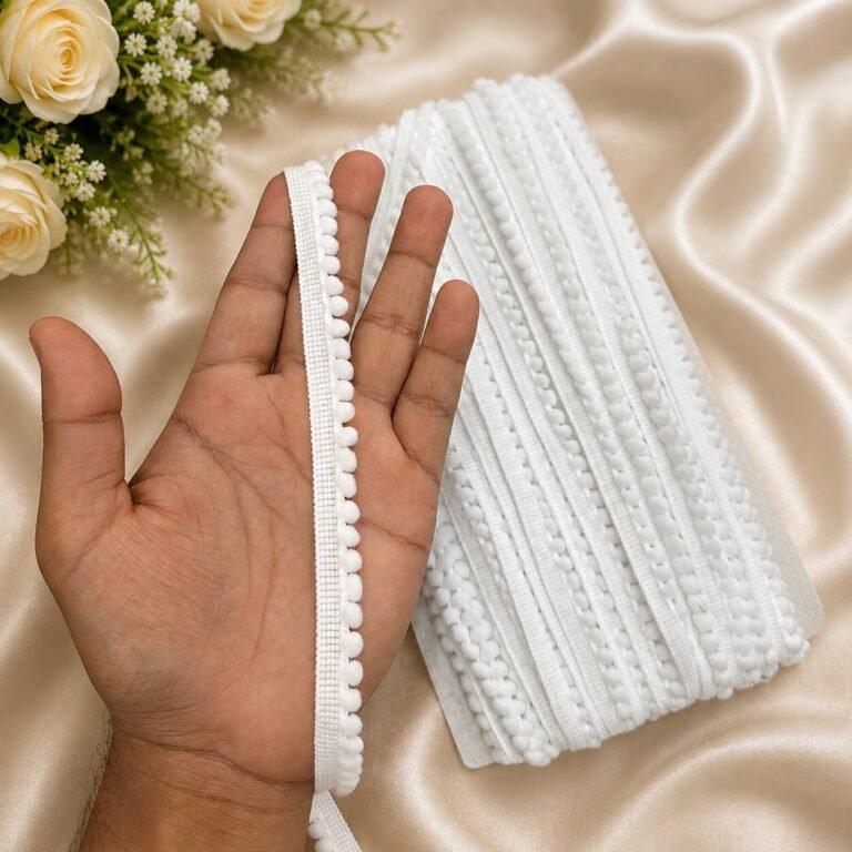 Zexira Beautiful White Pom Pom 25 Lace